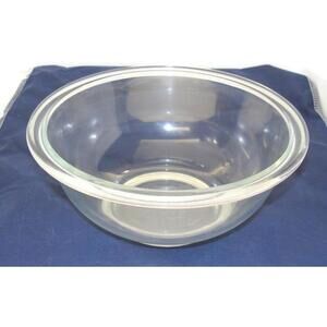 Vintage Pyrex #323 Clear Glass Mixing Bowl 1-1/2 QT